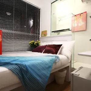 Apple Lnn Causeway Bay Guest house