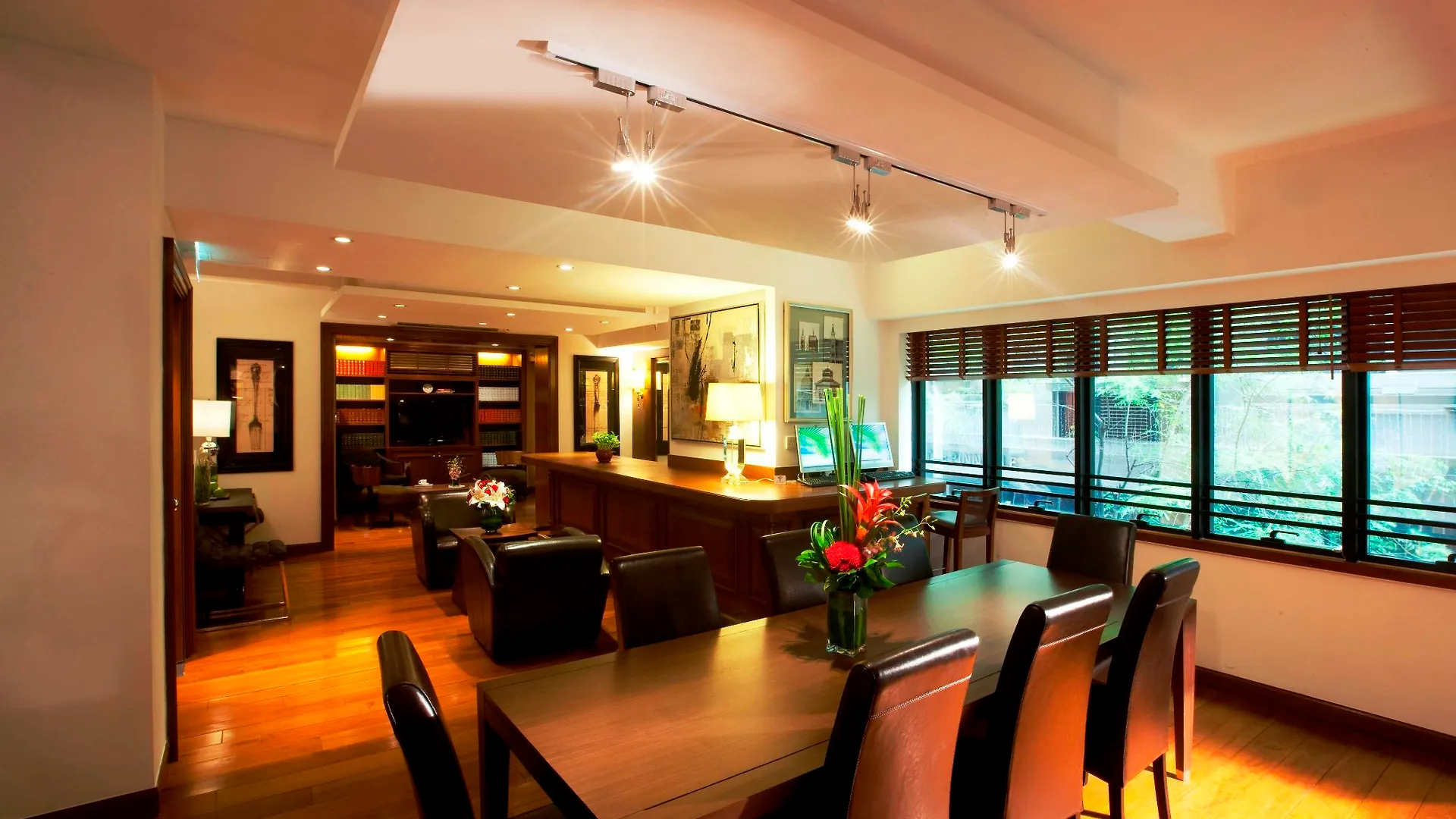 XI Hotel Hongkong 3*,